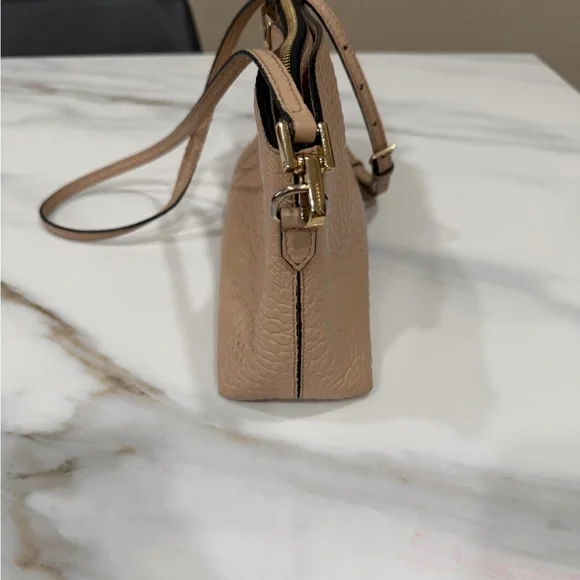 Burberry classic in pale blush/soft taupe w/polished gold accents - Picture 8 of 9